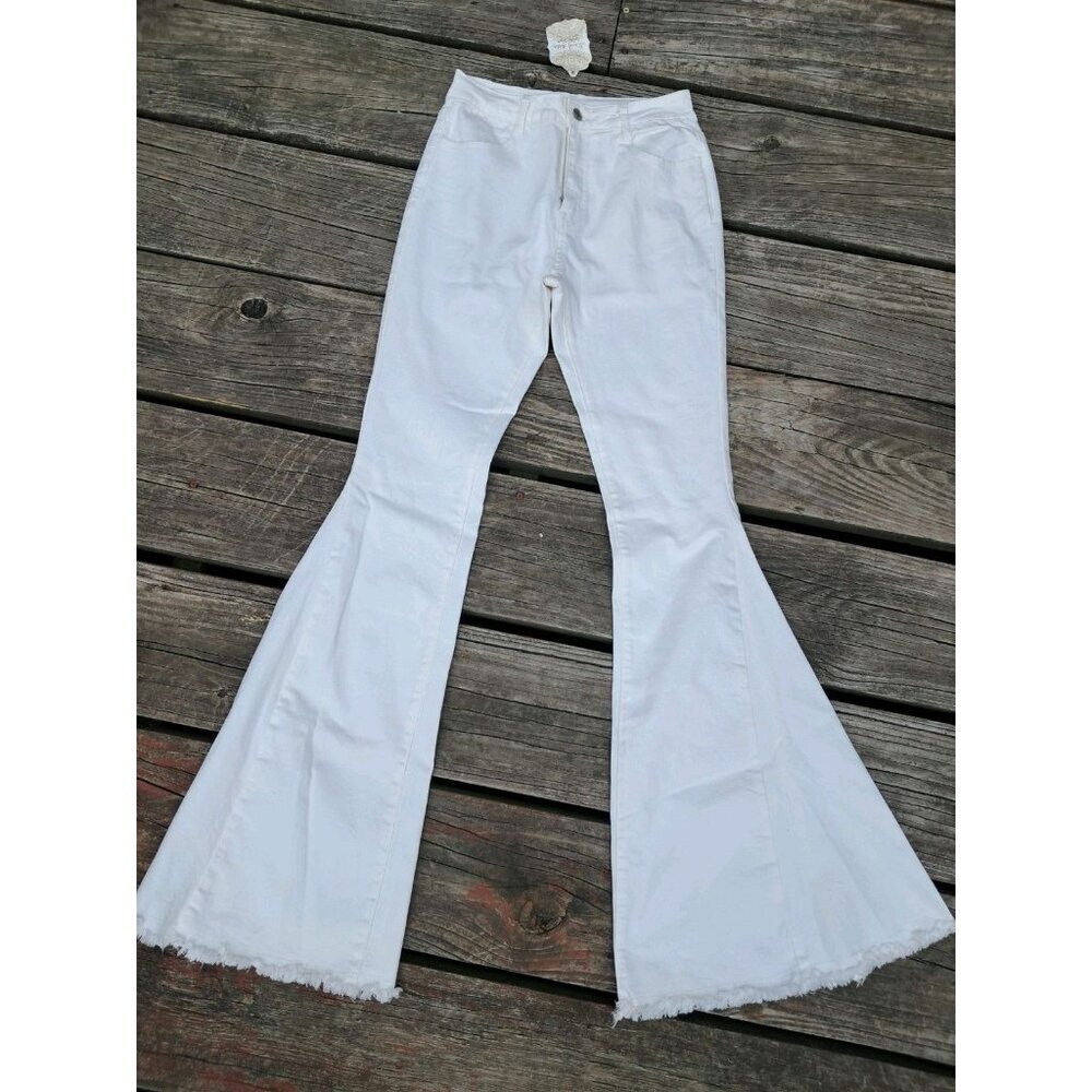 Altard State White Super Flare White Jeans Bell Bottom M 28 x 35 Stretch H267